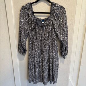 Old Navy Women’s Tiered Floral Dress - size Large